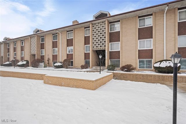 10404 N Church Drive 409, Cleveland, OH 44130