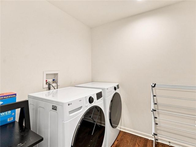 2625 W 50th Street, Westwood, KS 66205