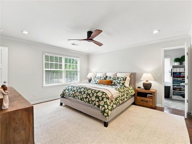 2625 W 50th Street, Westwood, KS 66205