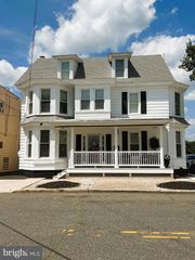 112 MULBERRY ST, Millville, NJ 08332
