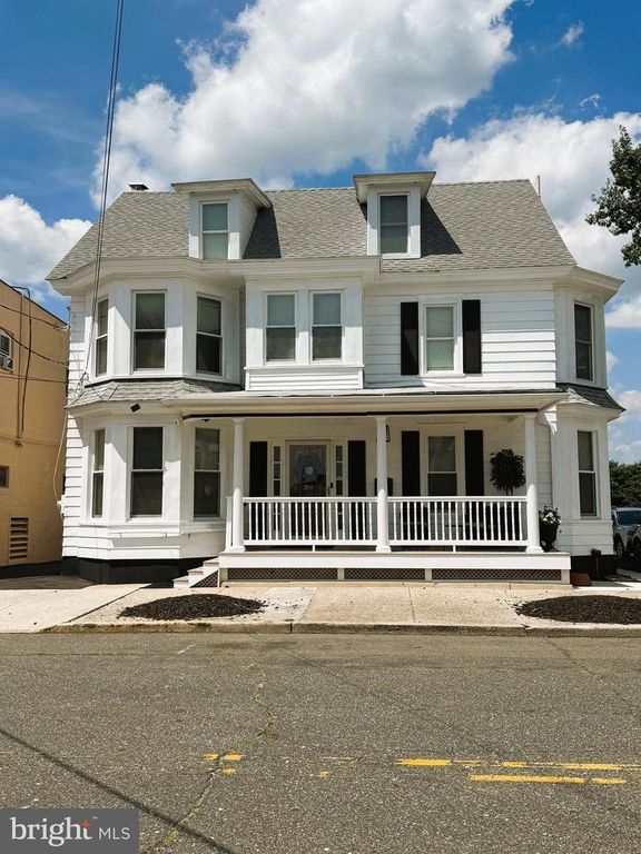 112 MULBERRY ST, Millville, NJ 08332