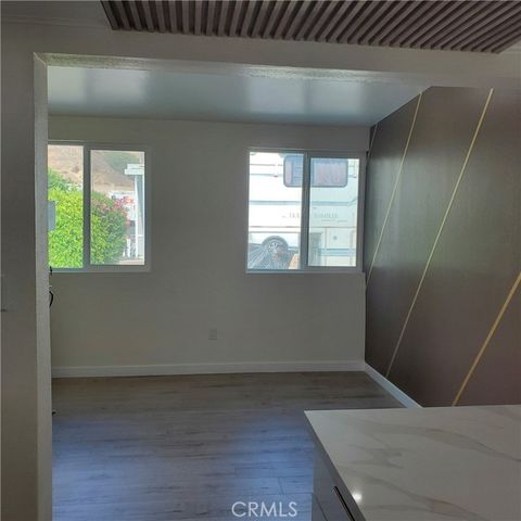 12401 Filmore Street 212, Sylmar (los Angeles), CA 91342