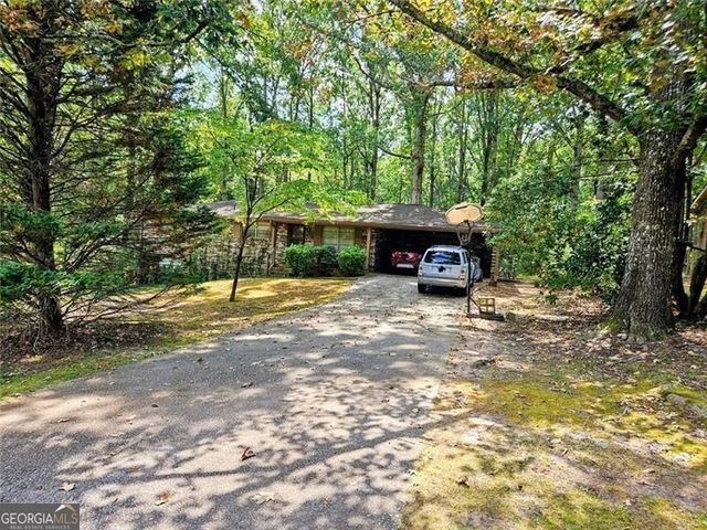 5995 N Bear Drive, Douglasville, GA 30135