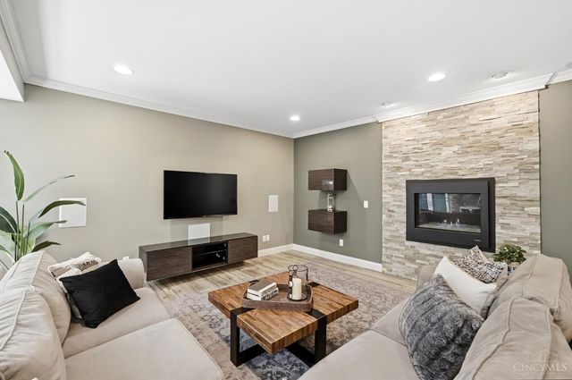 7190 Keltner Drive, West Chester, OH 45069