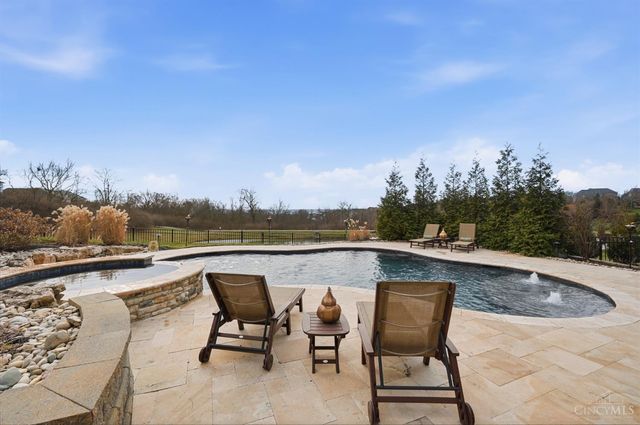 7190 Keltner Drive, West Chester, OH 45069