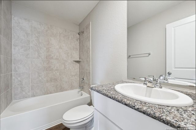 15418 Crimson Topaz, San Antonio, TX 78253