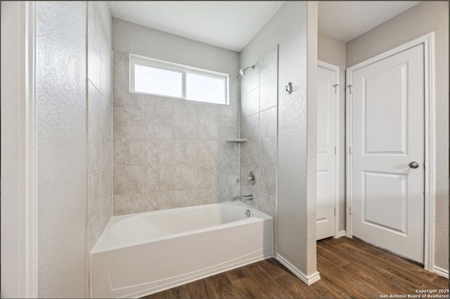 15418 Crimson Topaz, San Antonio, TX 78253