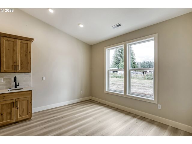 14111 S Kora Louise Ln, Mulino, OR 97042