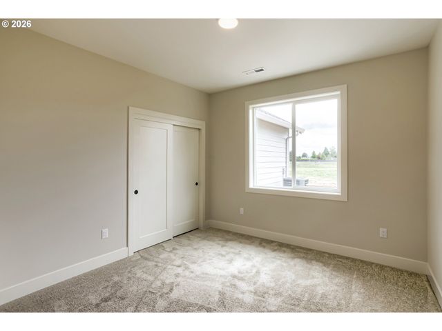 14111 S Kora Louise Ln, Mulino, OR 97042