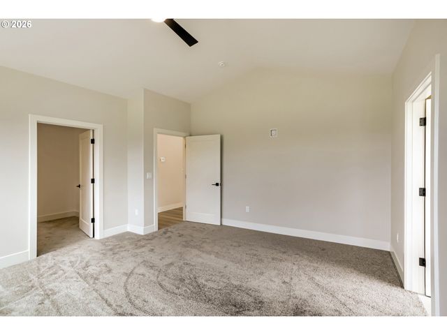 14111 S Kora Louise Ln, Mulino, OR 97042