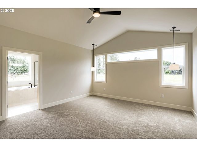 14111 S Kora Louise Ln, Mulino, OR 97042