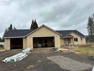 14111 S Kora Louise Ln, Mulino, OR 97042