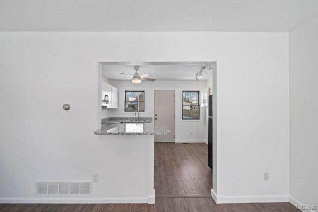 128 Irwin Street, Brooklyn, MI 49230