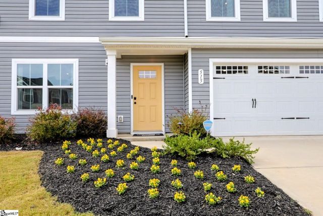 515 Eden Hall Road, Woodruff, SC 29388