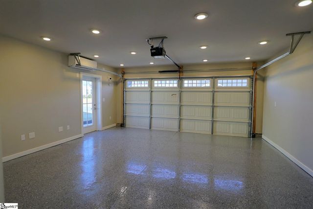 515 Eden Hall Road, Woodruff, SC 29388