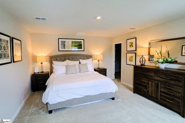 515 Eden Hall Road, Woodruff, SC 29388