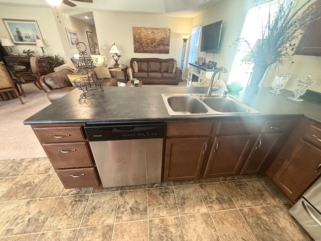 502 Bridle Way, Hopkinsville, KY 42240