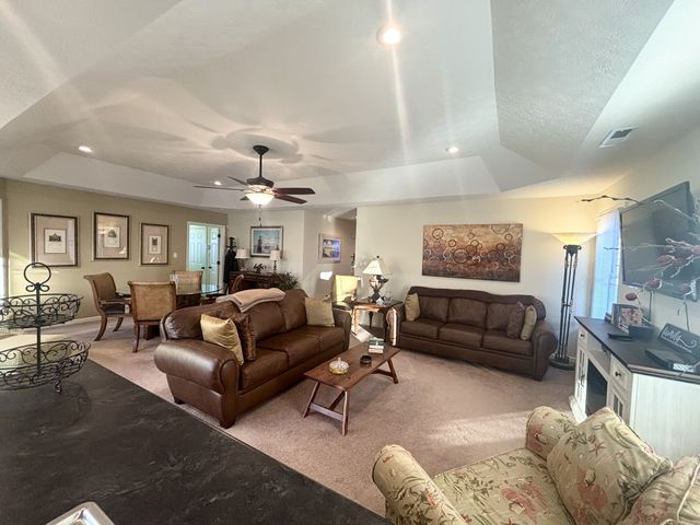 502 Bridle Way, Hopkinsville, KY 42240