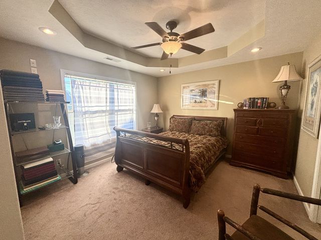 502 Bridle Way, Hopkinsville, KY 42240