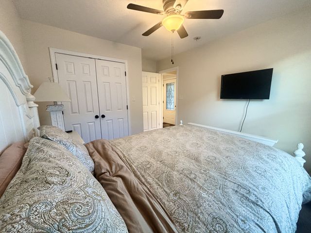 502 Bridle Way, Hopkinsville, KY 42240