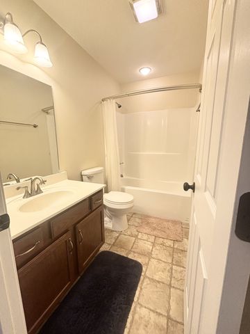 502 Bridle Way, Hopkinsville, KY 42240