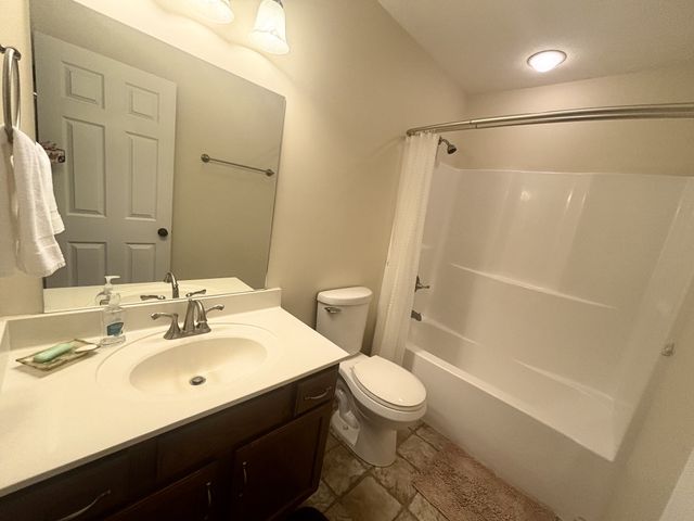 502 Bridle Way, Hopkinsville, KY 42240