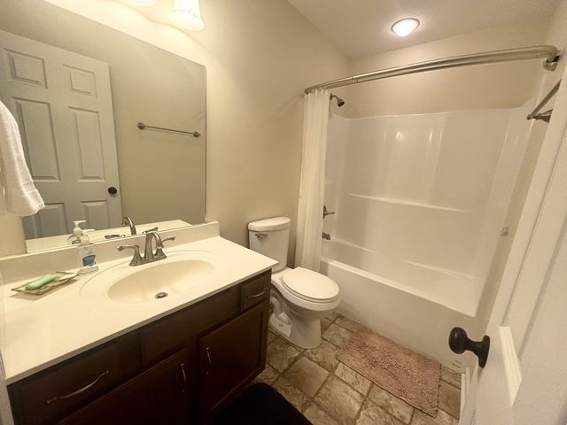 502 Bridle Way, Hopkinsville, KY 42240