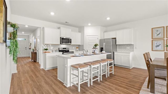 110 Fox Chase Court, Griffin, GA 30224