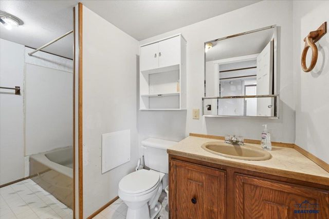 1317 SPEARFISH MOUNTAIN LN, Spearfish, SD 57783