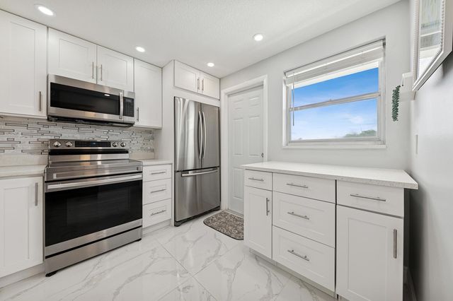 2809 Florida Boulevard 308, Delray Beach, FL 33483