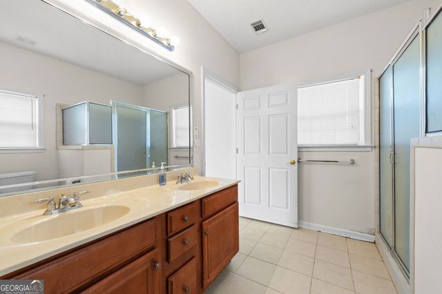 8515 Spivey Village Way, Jonesboro, GA 30236