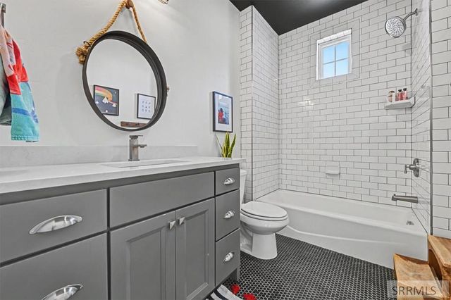 4819 E Clearwater Drive, Idaho Falls, ID 83406