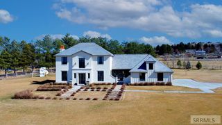 4819 E Clearwater Drive, Idaho Falls, ID 83406