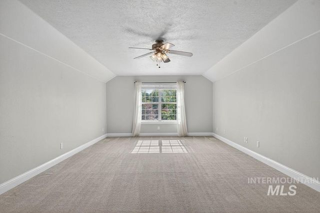 2910 S Mayflower Way, Boise, ID 83709