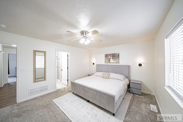 5048 Chimney Rock Drive, Ammon, ID 83406