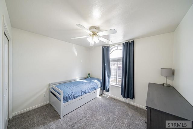 5048 Chimney Rock Drive, Ammon, ID 83406