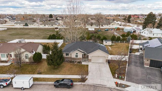 5048 Chimney Rock Drive, Ammon, ID 83406