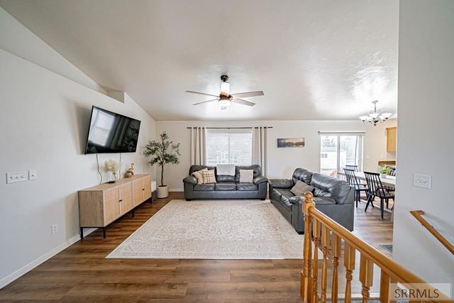 5048 Chimney Rock Drive, Ammon, ID 83406