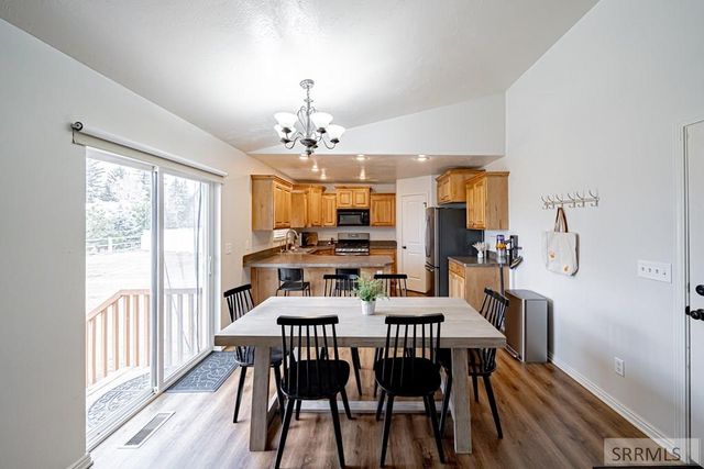 5048 Chimney Rock Drive, Ammon, ID 83406