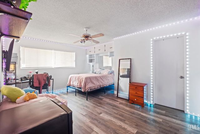 4300 Starling, Bakersfield, CA 93309