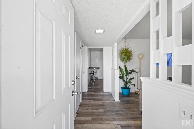 4300 Starling, Bakersfield, CA 93309