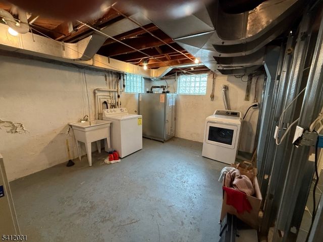 36 Kearney St, Lyndhurst Twp., NJ 07071