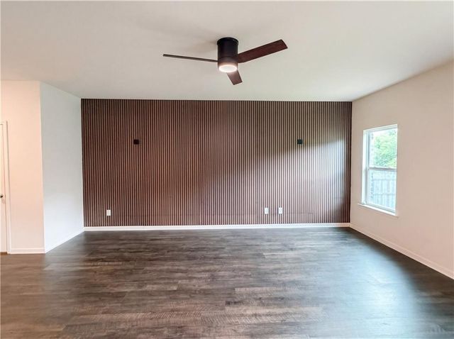 184 Oliver Drive, Locust Grove, GA 30248