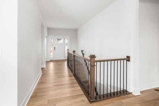 N50W19441 Tamarind WAY, Menomonee Falls, WI 53051