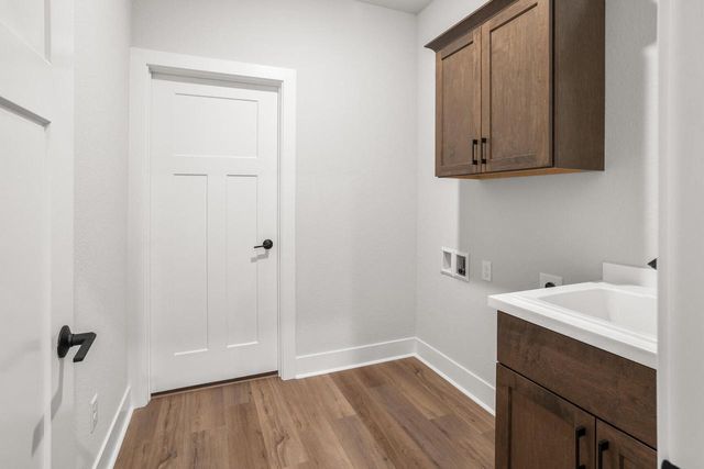 N50W19441 Tamarind WAY, Menomonee Falls, WI 53051