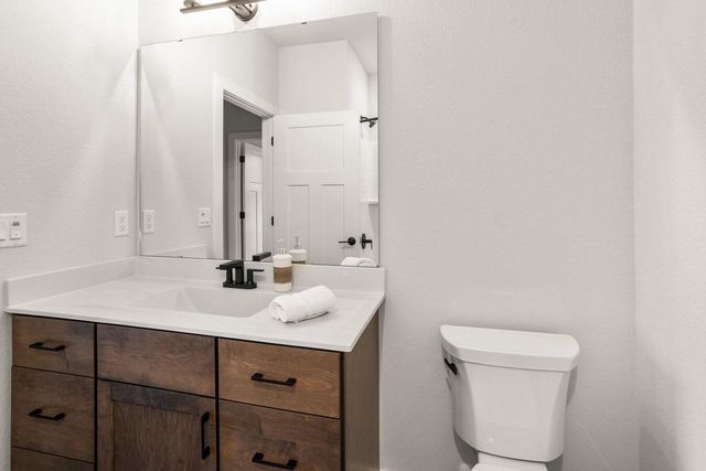 N50W19441 Tamarind WAY, Menomonee Falls, WI 53051