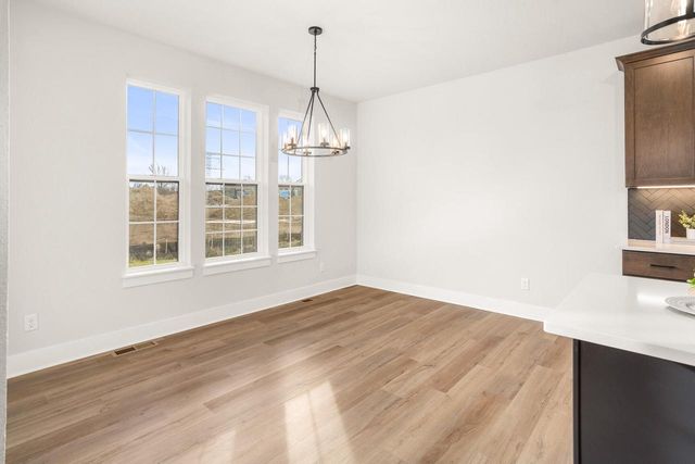 N50W19441 Tamarind WAY, Menomonee Falls, WI 53051