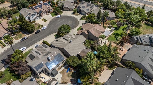2955 E Pryor Drive, Fresno, CA 93720