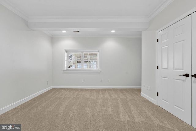 1424 WYNHURST LN, Vienna, VA 22182