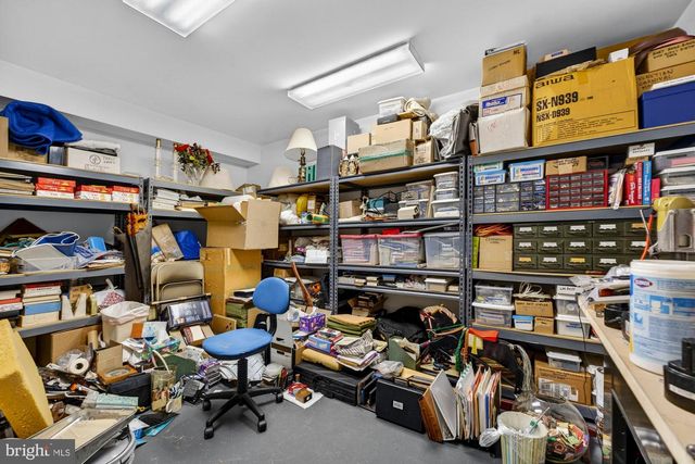 1424 WYNHURST LN, Vienna, VA 22182